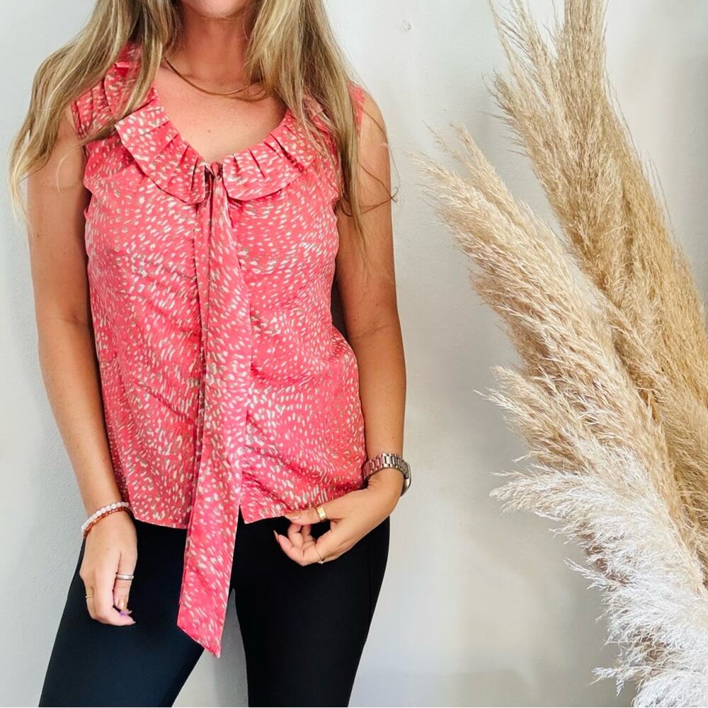 BANANA REPUBLIC Salmon Pink Cream Beige Print Neck Tie Button Tank Top Blouse S